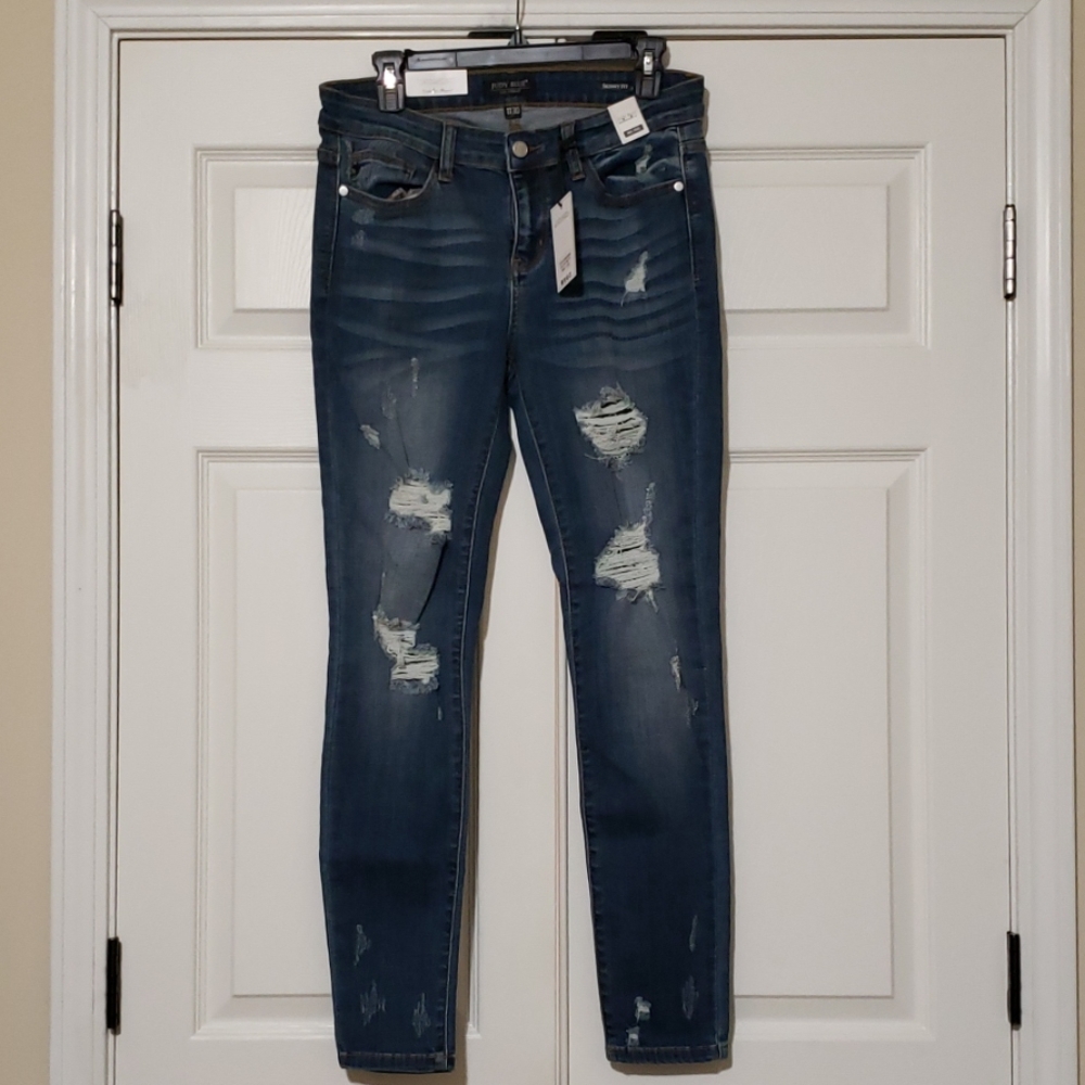 Judy blue destroyed skinny jeans